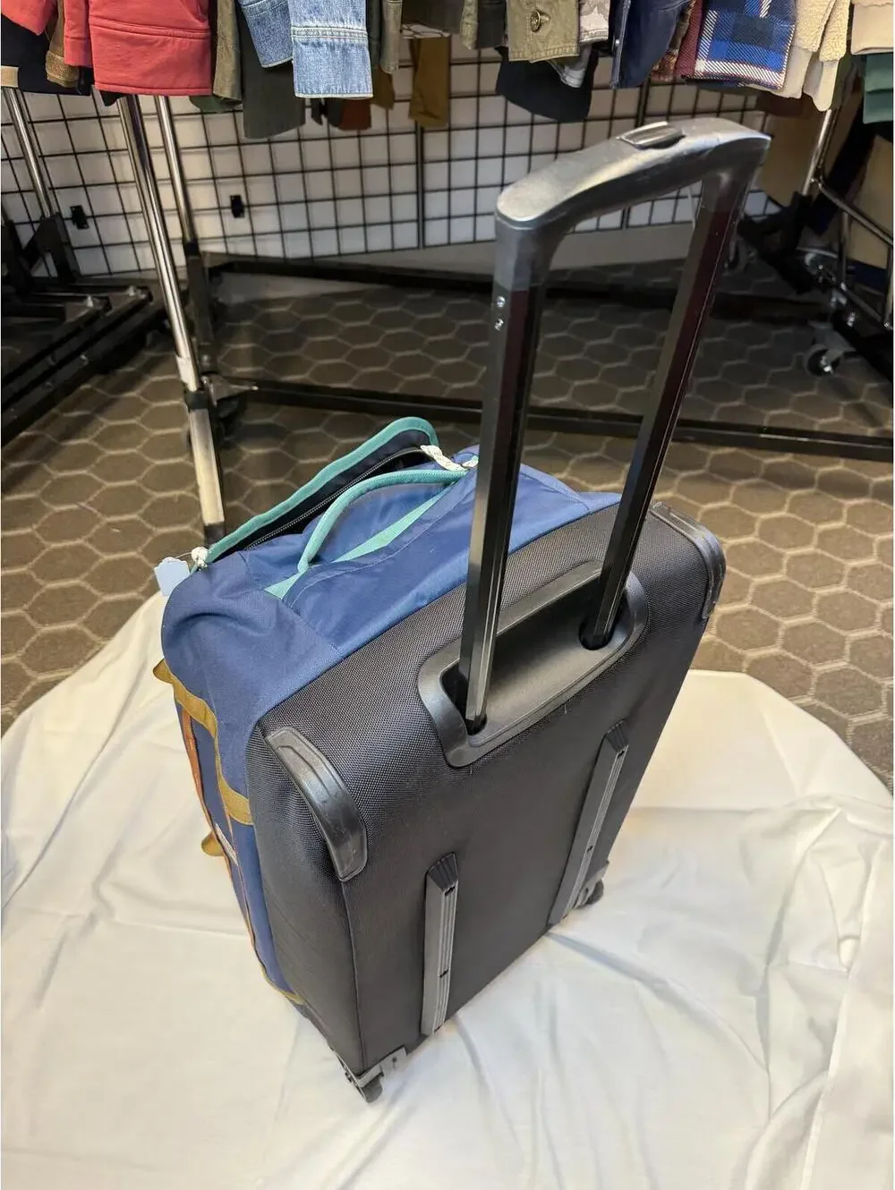 Topo Designs Wheeled Duffle Bag 90L